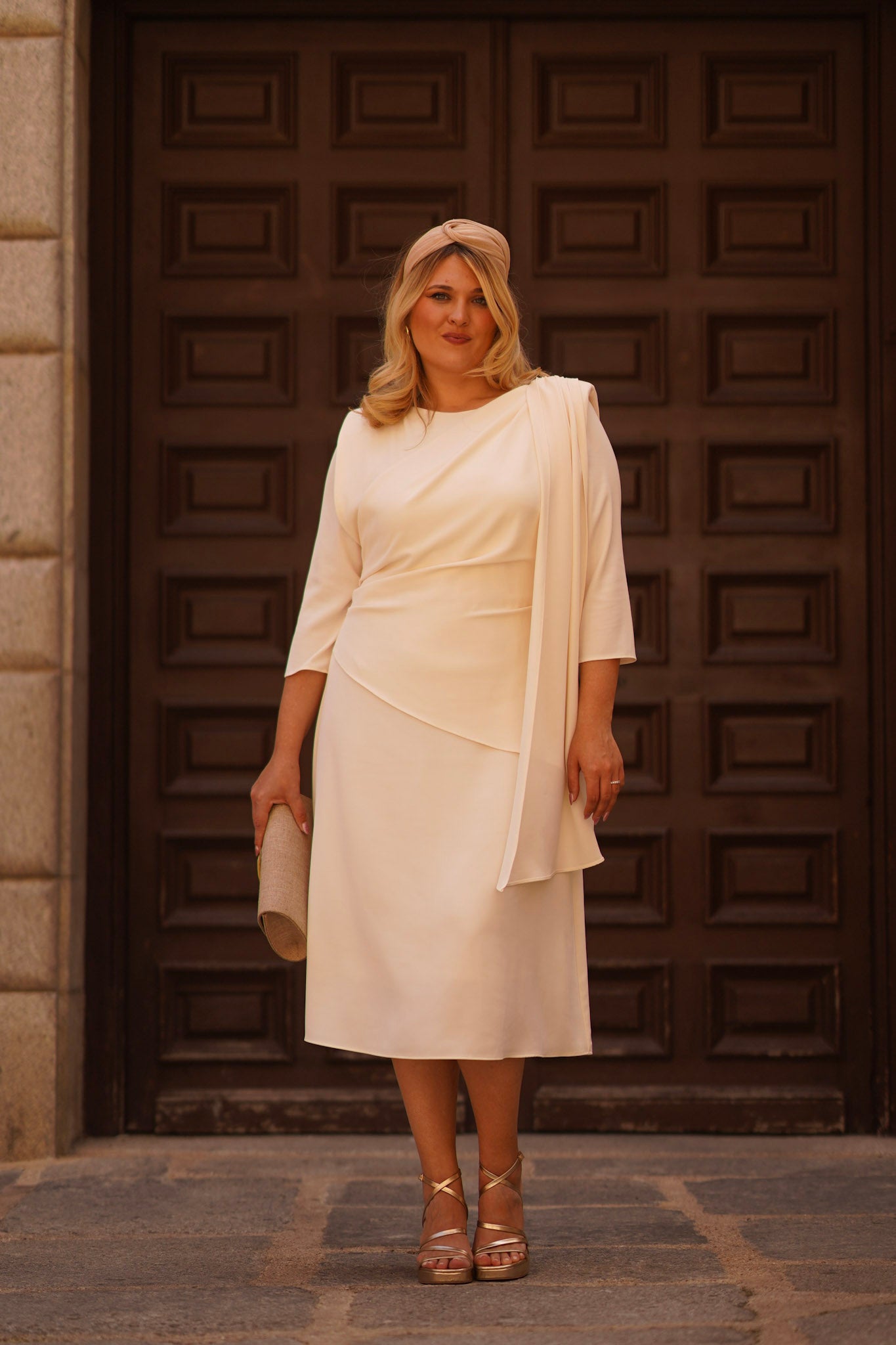 Vestido Adina Beige